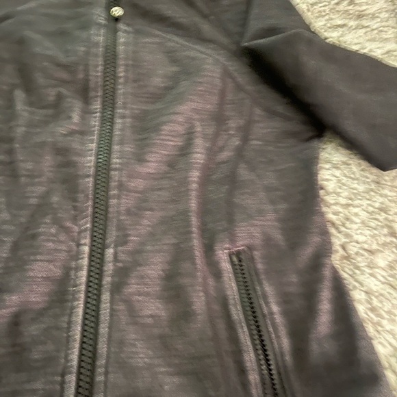 lululemon athletica Black Full Zip Define Jacket size 8 - Picture 2 of 4